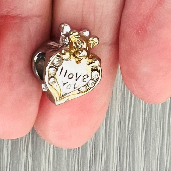 Silver & Gold plated paved crystal I LOVE YOU teddy bear bracelet charm - Picture 3 of 5